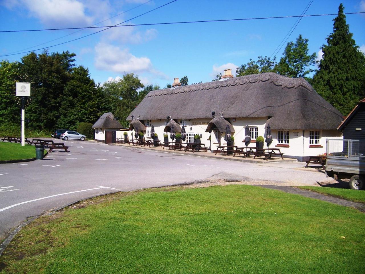 Twin Oaks Guest House Cadnam Exterior photo